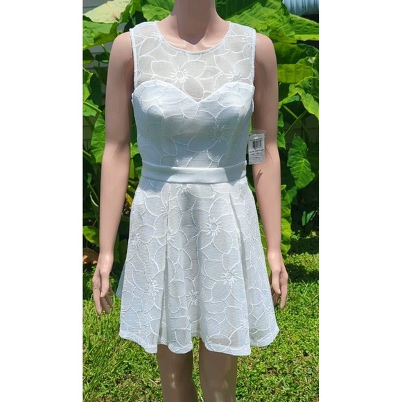 B.Darlin Women's White Sleeveless Dress 5/6 Summer Special Mini Flower Cute - Picture 1 of 8